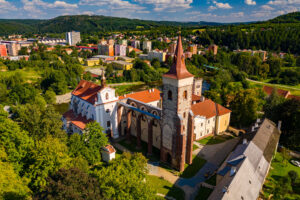 Letecký pohled z dronu na Sázavský klášter 4 září 2021