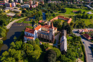 Letecký pohled z dronu na Sázavský klášter 4 září 2021